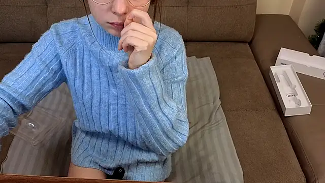 WhiteWingsDoll's cam snapshot