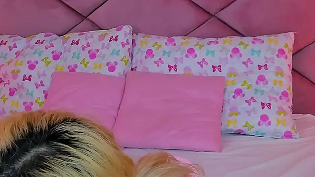 ChloeLaurentt's cam snapshot