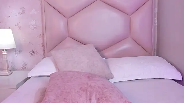 ambar_sullivan's cam snapshot