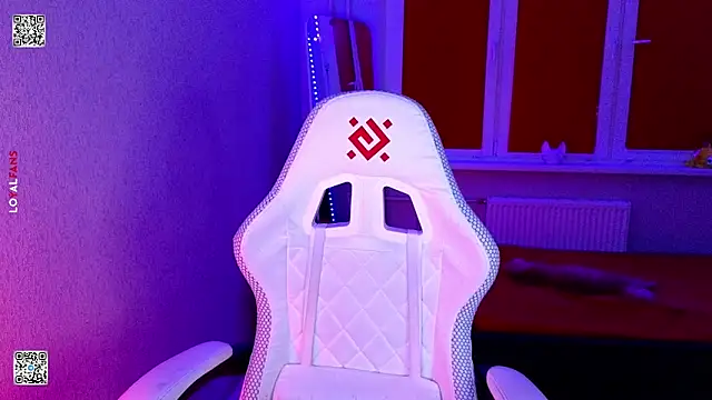 mon_lola's cam snapshot