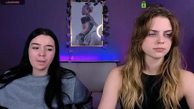 monica_xcx's cam snapshot