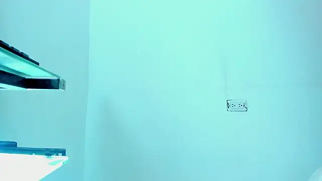 sexyvioletvalerious live sex cam