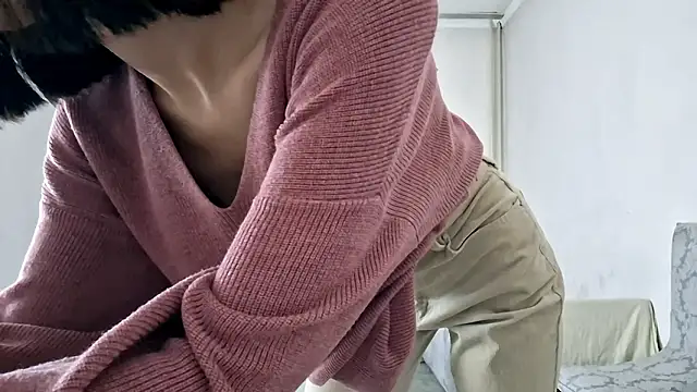 Lyndasilk live sex cam