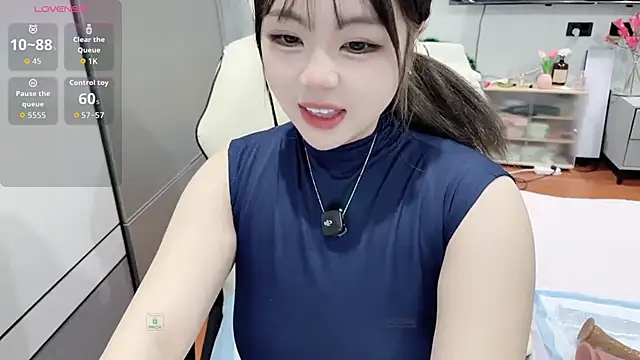 mooe-123123's cam snapshot