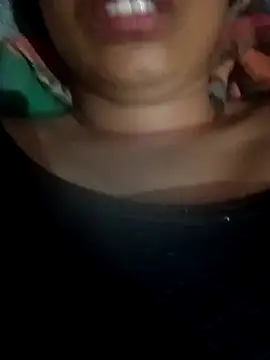 Arti_hot44A's cam snapshot