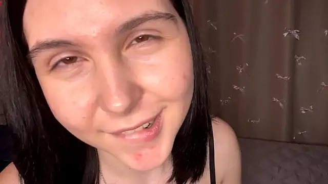 MyraLitterers's cam snapshot