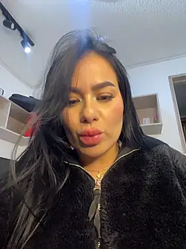 Miah_gomez_ live sex cam