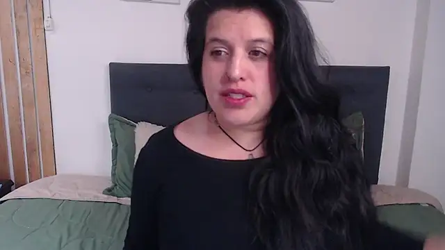 Andrea_secret_'s cam snapshot