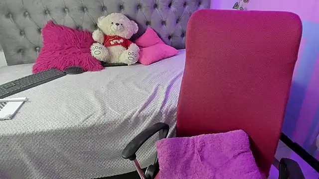 kataleya__18's cam snapshot