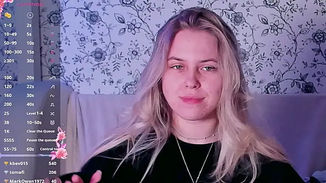 AngelAnty's cam snapshot