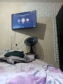 florenco2025's cam snapshot