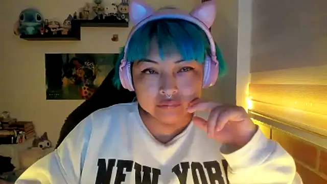 Shaddycute_'s cam snapshot