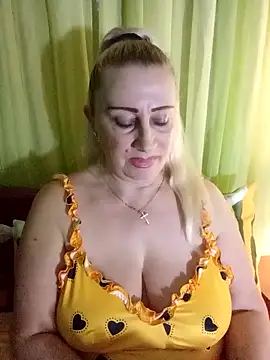 Esenia505's cam snapshot