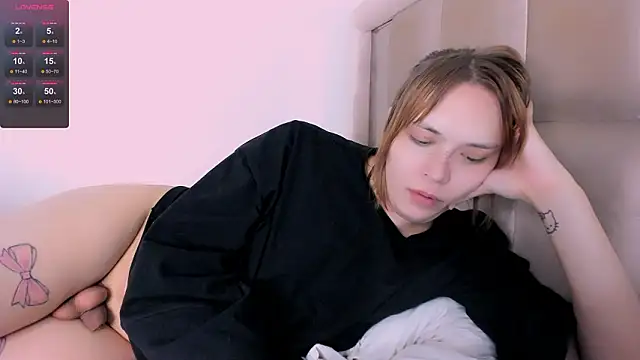 fem_to's cam snapshot