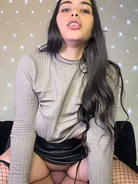 SophieRoyals's cam snapshot