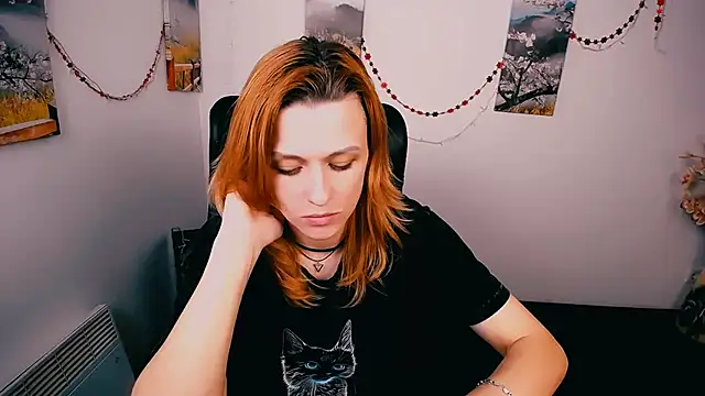 PeppyMia's cam snapshot