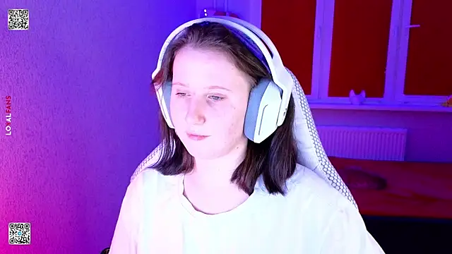 mon_lola's cam snapshot