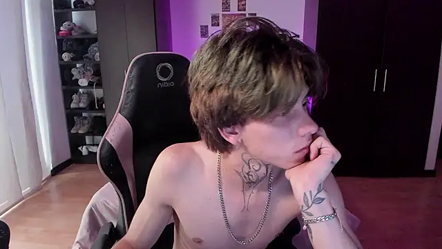 xIce_Boy live sex cam