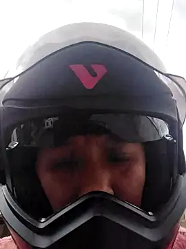 You-sexy-starr's cam snapshot