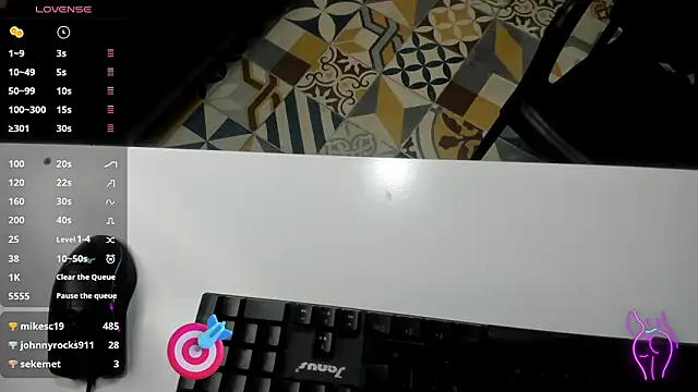 Lia_Blake_'s cam snapshot