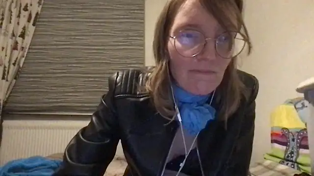 Kittymarlene's cam snapshot