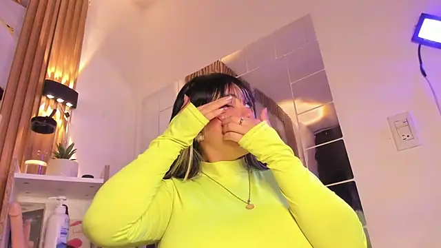 AgathaAtenea's cam snapshot