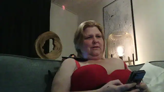 Sylviastar46's cam snapshot