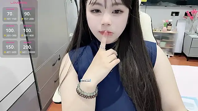 mooe-123123's cam snapshot