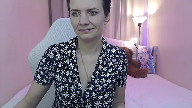 AvaSaturnian's cam snapshot