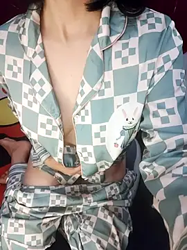 Alone_nothing's cam snapshot