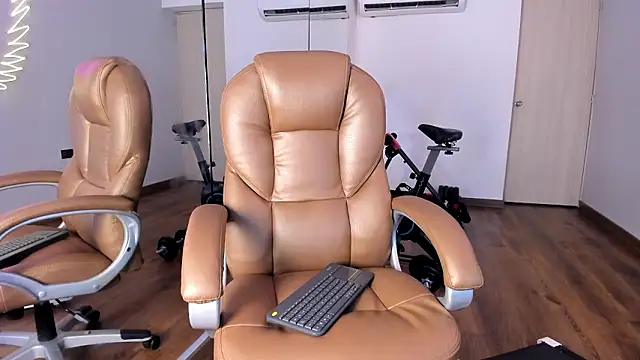 _TaylorBlack live sex cam