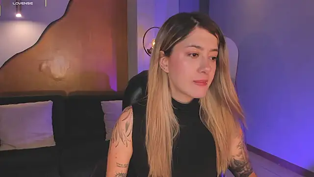 EveBensonX's cam snapshot