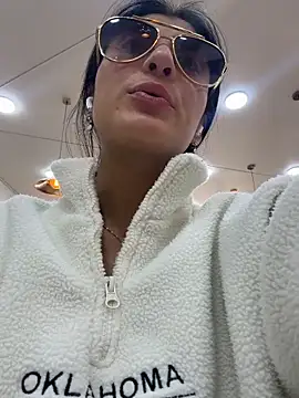 fiorella_paris live sex cam