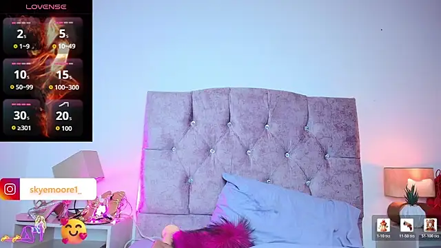 Skye_Moore live sex cam