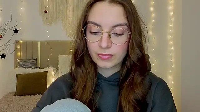 Real_cutie1's cam snapshot