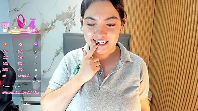 NAHOMIROSSE's cam snapshot