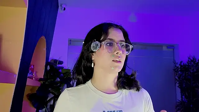 LiLLiAnderson's cam snapshot