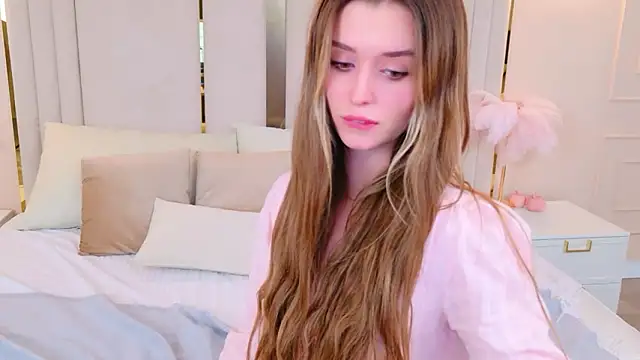 MarybethSnow's cam snapshot