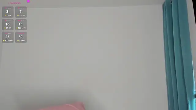 _lucianapalmer's cam snapshot