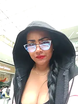 Ariana_Rodriguez's cam snapshot