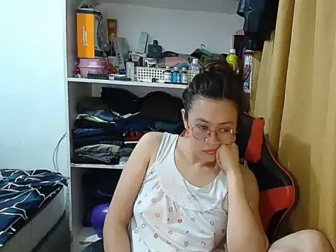 crizzybel's cam snapshot