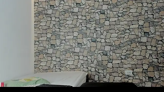 AMAZONITA2026's cam snapshot