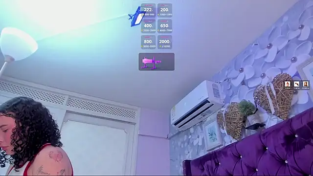 Danee_19_'s cam snapshot