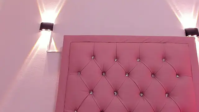 kitti_lovee's cam snapshot