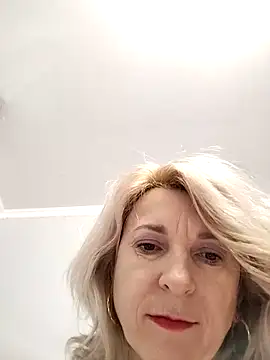 AhlyssaLove1155's cam snapshot