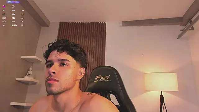 liam_collins21 live sex cam