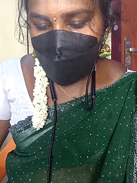 Tamil_flowergril's cam snapshot