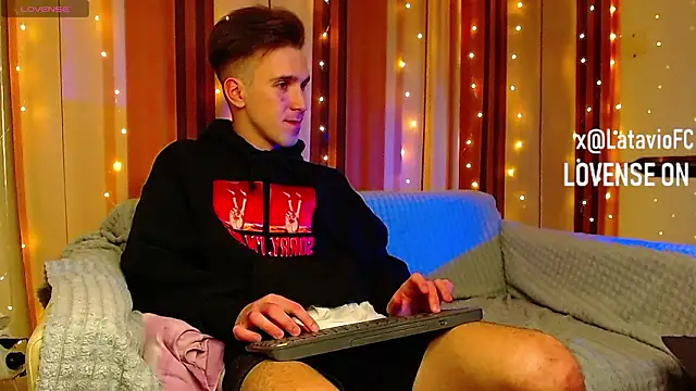 Midnighter_'s cam snapshot