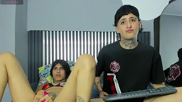 SUGGAR_BABYS_ live sex cam