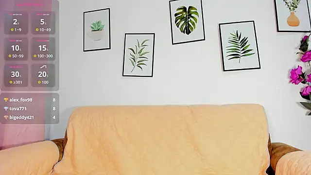 DomenicaW's cam snapshot